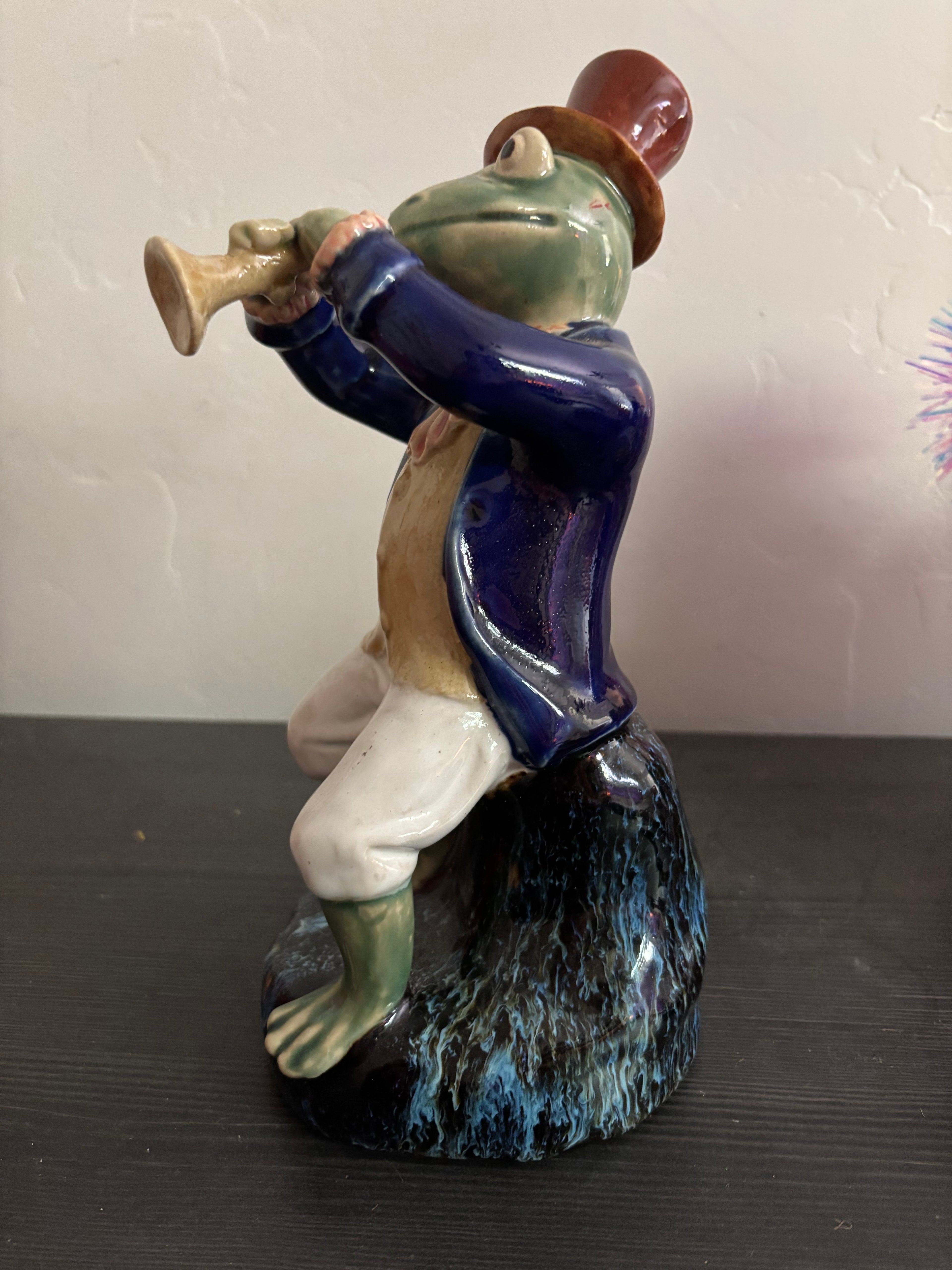Frog Trumpet in a Tux Statue