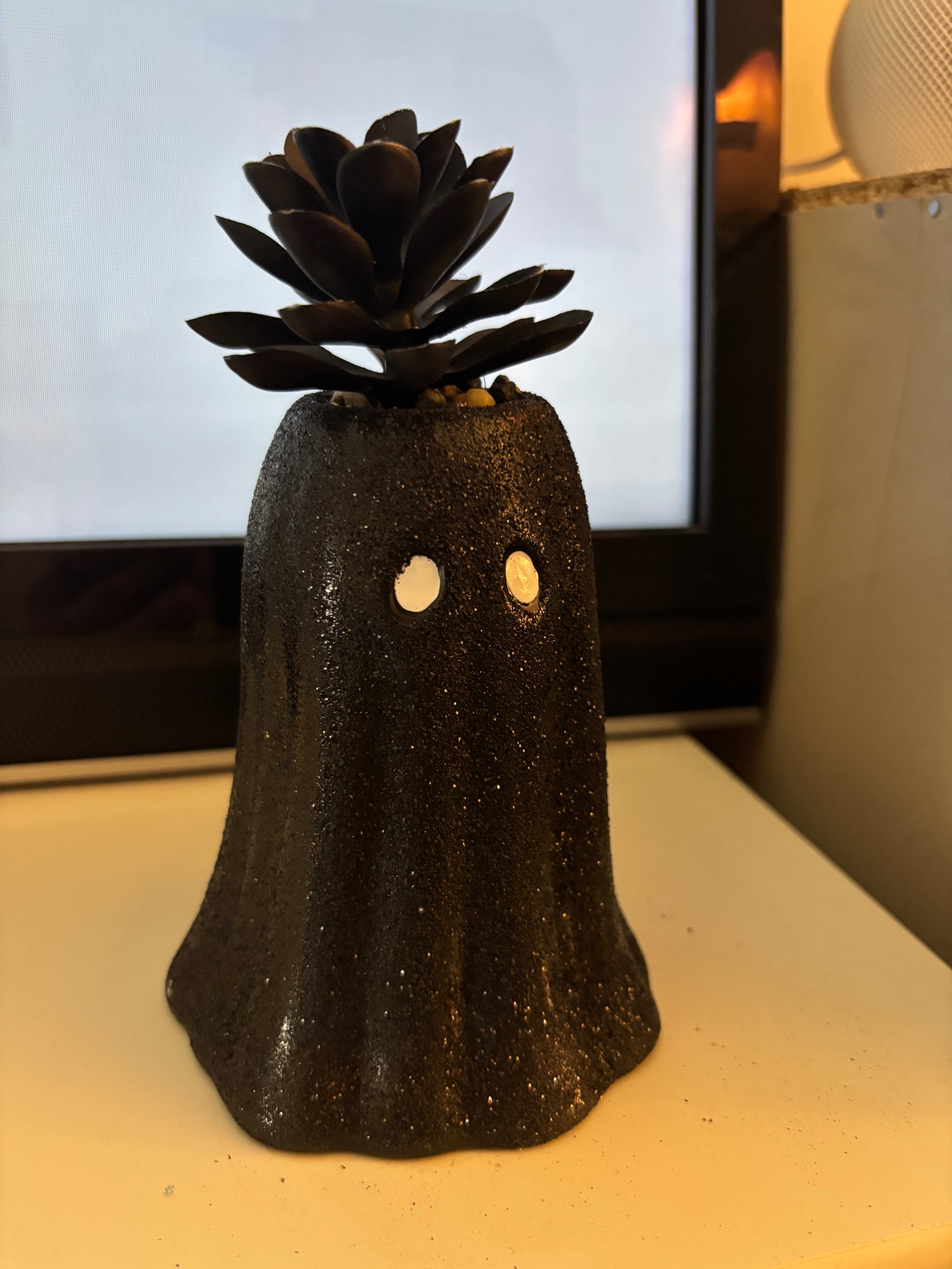Halloween Ghost Succulent Plant Holder